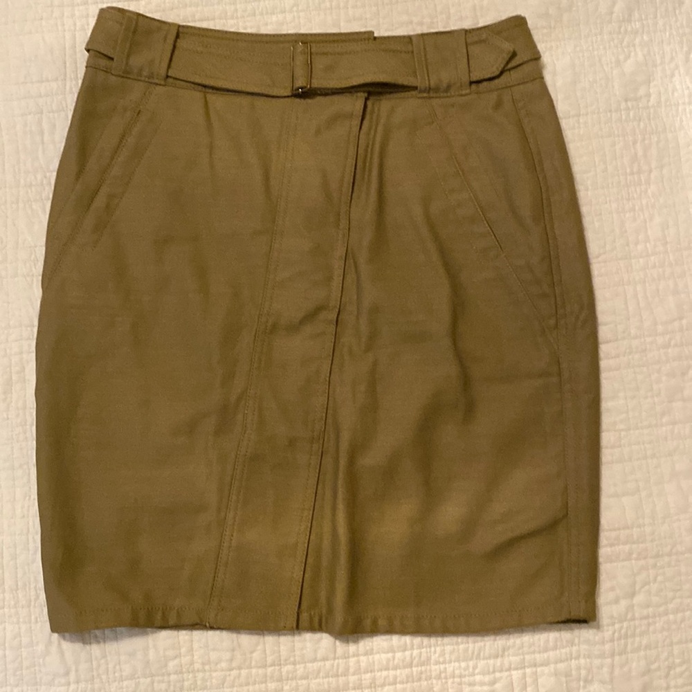 Loft skirt